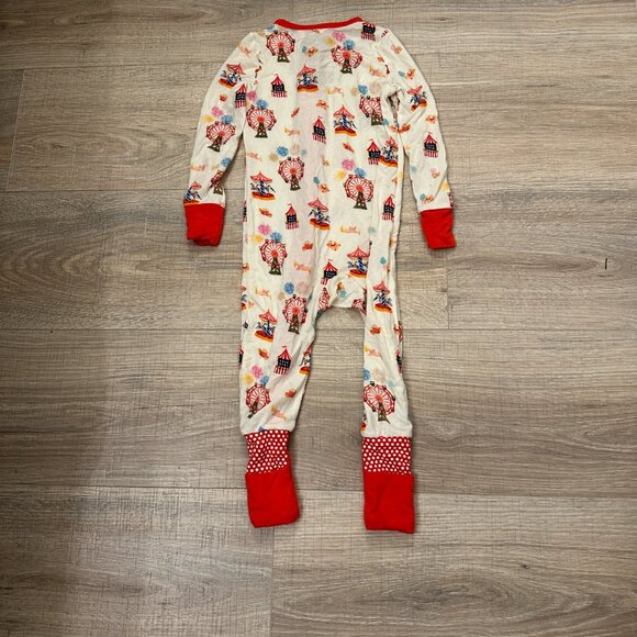 Free Birdees "Circus Print" Onsie Pajamas - Picture 2 of 3